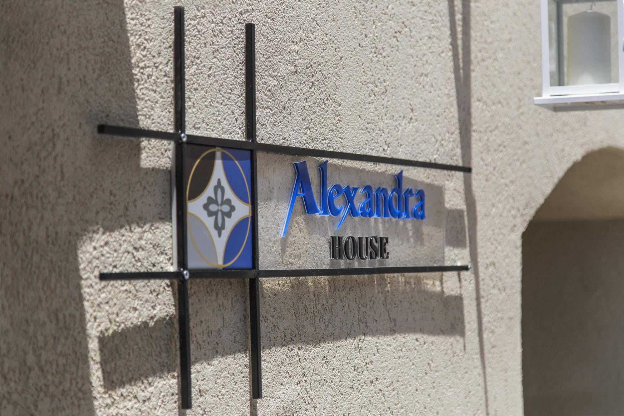 Готель Alexandra House Назарет Екстер'єр фото